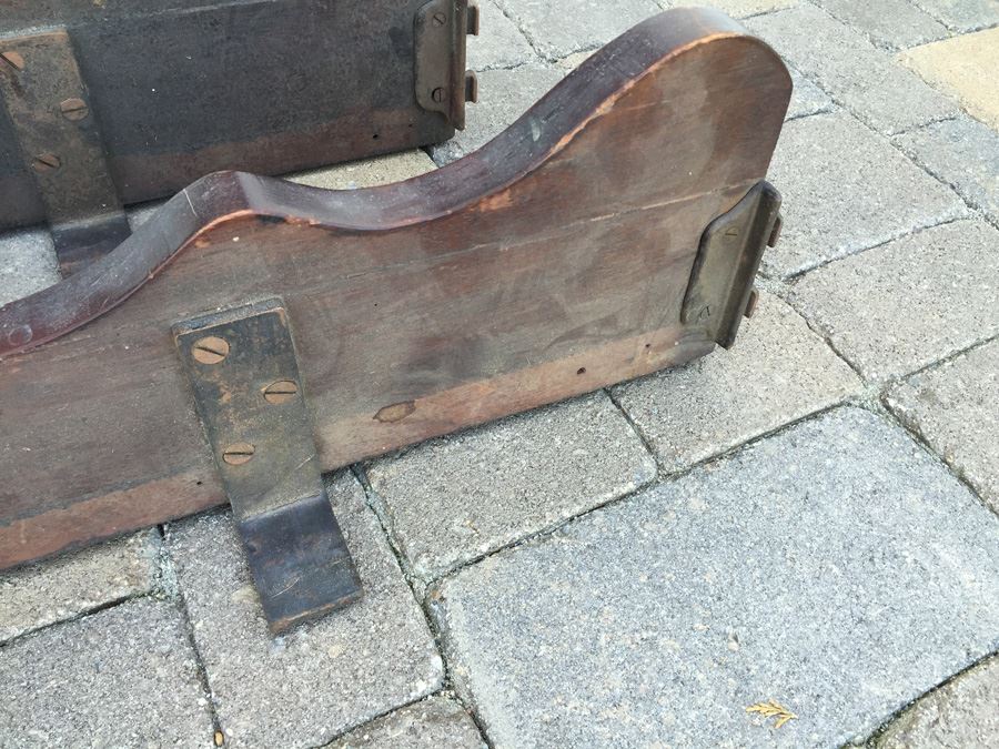Victorian American Walnut Spool Bed Vintage 1860 Twin Headboard And Footboard With Rails Appraised $285 In 1983 [Photo 18]