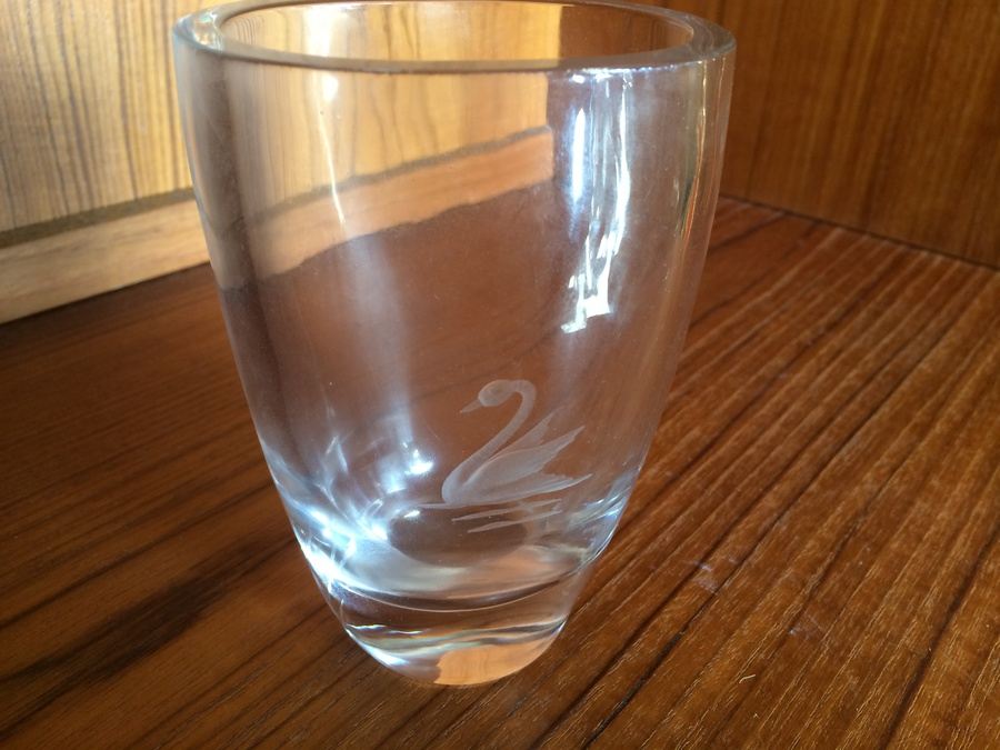 Ekenas Sweden Signed Swan Etched 5' Crystal Vase  [Photo 1]