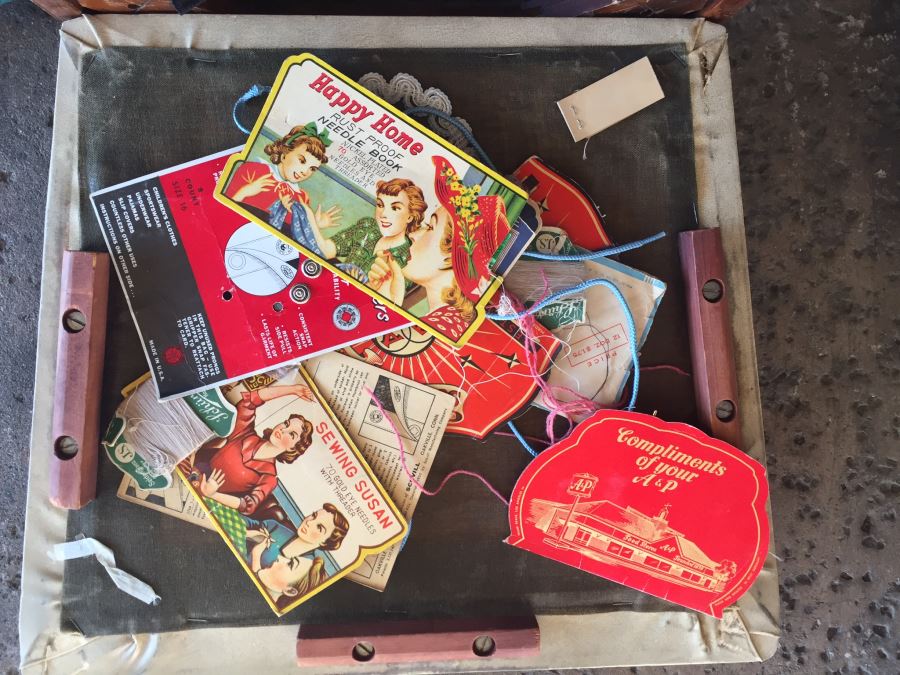 Vintage Sewing Chair With Sewing Supplies [Photo 3]