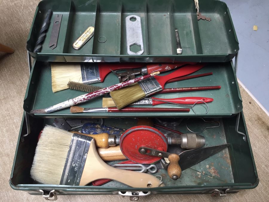 Vintage Green Tackle Tool Box With Tools [Photo 2]
