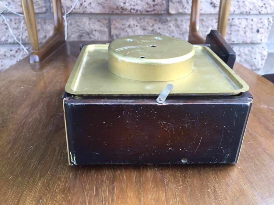 German Clock Movement Has Been Modernized [Photo 4]