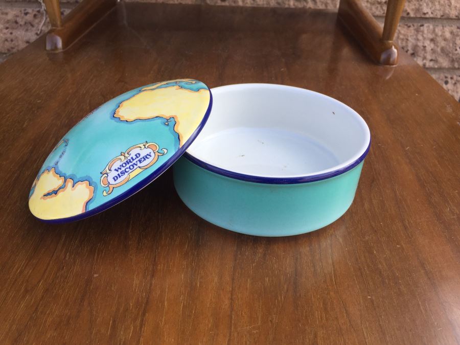 Tiffany & Co. Tauck World Discovery Porcelain Trinket/Powder Box [Photo 2]