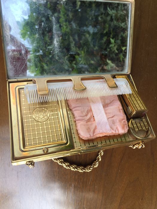 Vintage Mid-Century Evans Gold Tone Metal Evening Purse [Photo 2]