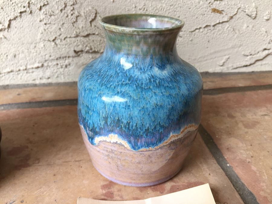 Pottery Lot Includes KM Israel Blue Hand Decorated Pottery And Sylvia Knight Kress Pottery [Photo 3]