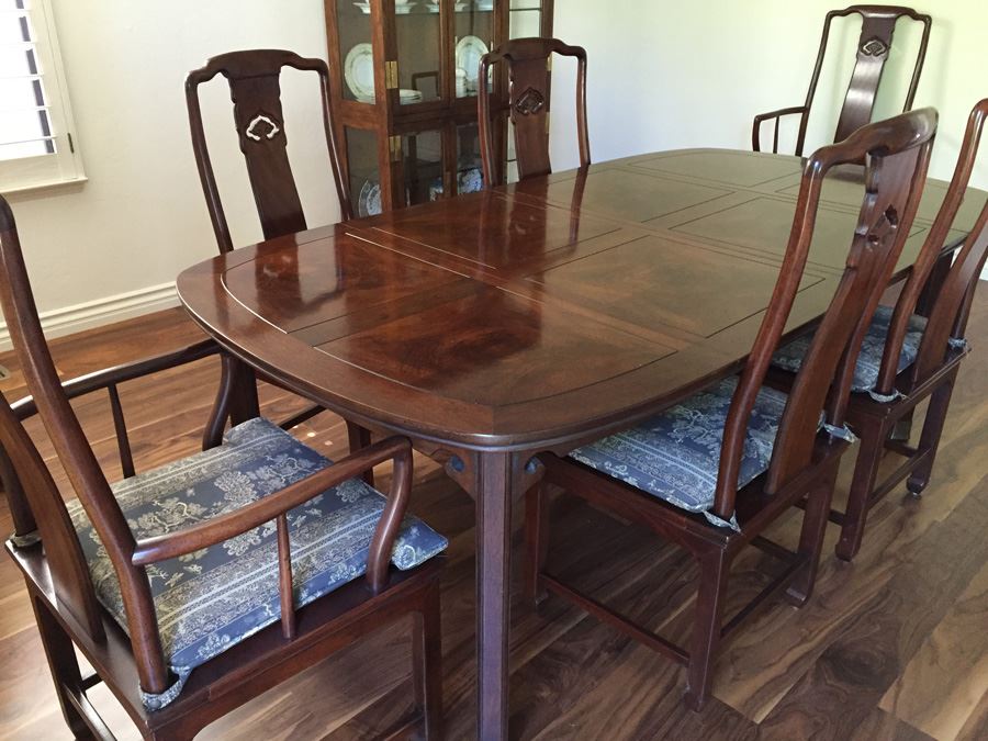 Henredon Rosewood Chinoiserie Formal Dining Table With 2 Leaves And Eight Chairs [Photo 32]
