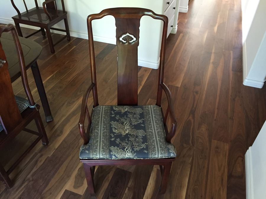 Henredon Rosewood Chinoiserie Formal Dining Table With 2 Leaves And Eight Chairs [Photo 25]