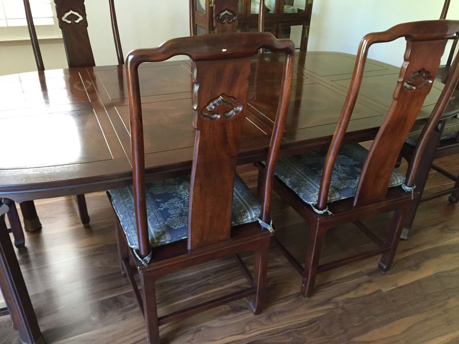 Henredon Rosewood Chinoiserie Formal Dining Table With 2 Leaves And Eight Chairs [Photo 9]