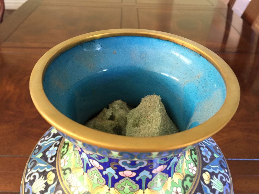 Fine Chinese Cloisonné Vase 12 Inch Tall Stunning [Photo 4]