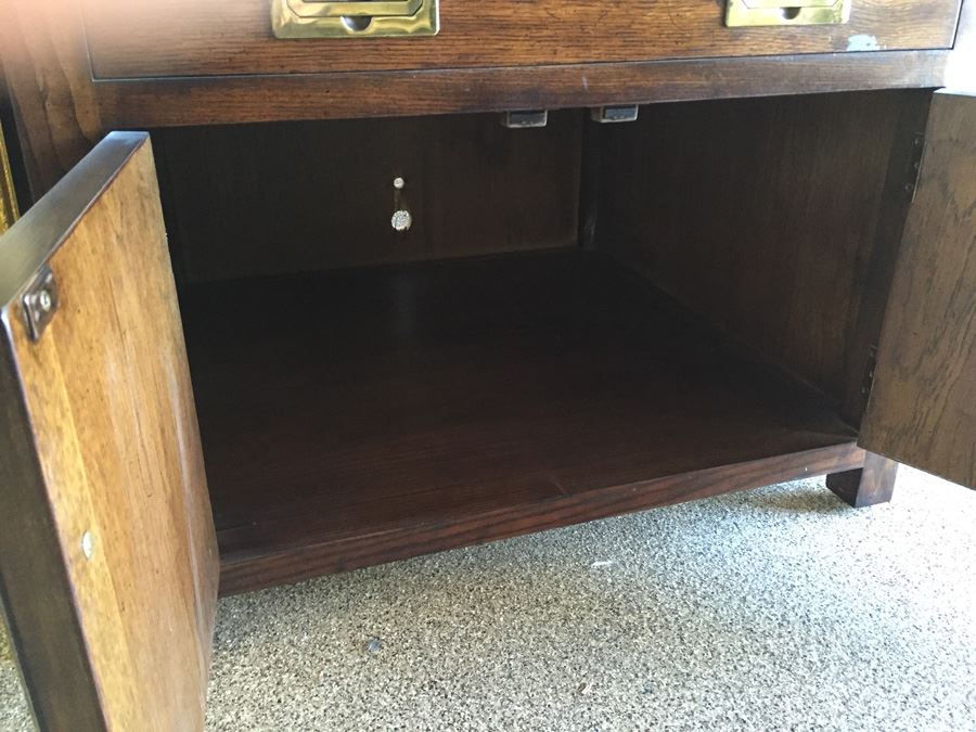 Henredon Fine Furniture Side Table With Brass Campaign Hardware [Photo 8]