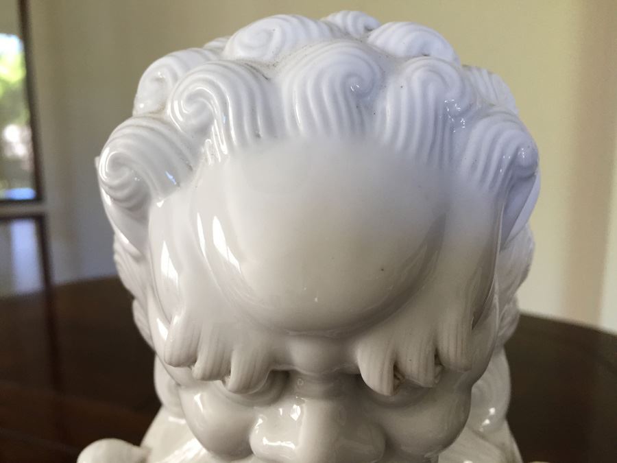 Chinese Foo Dog White Porcelain Statue Figurine 12 Inches Tall [Photo 6]