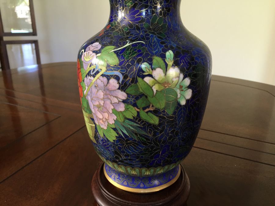 Fine Cloisonne Vase On Wooden Stand 9 Inches Tall [Photo 8]