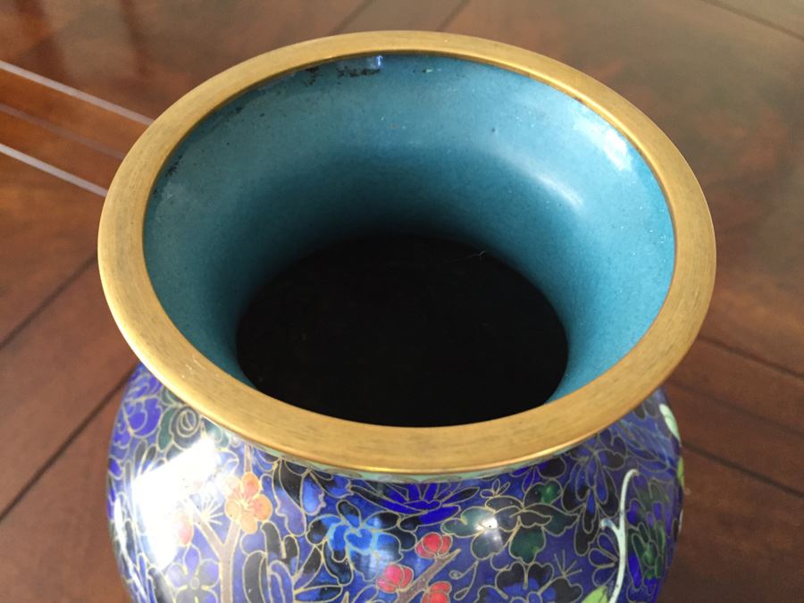 Fine Cloisonne Vase On Wooden Stand 9 Inches Tall [Photo 14]