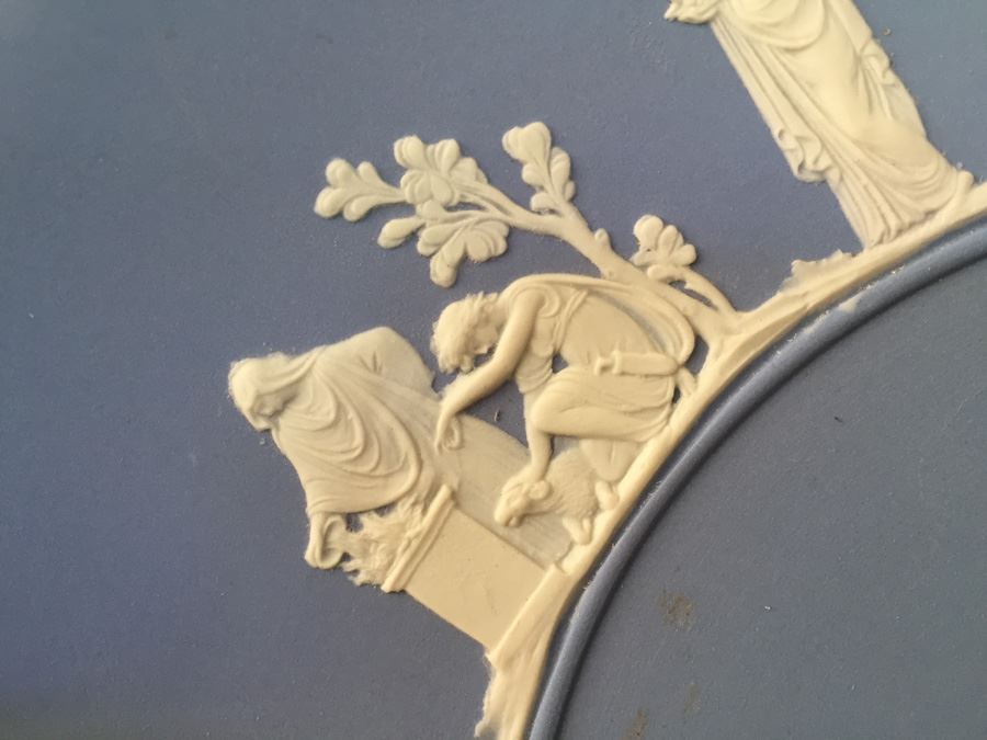 Vintage 1956 Wedgwood Blue And White Plate And Pitcher [Photo 18]