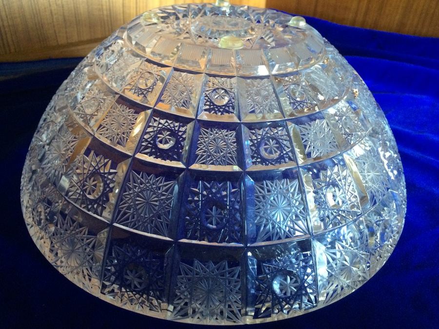 Beautiful Cut Crystal Bowl [Photo 8]