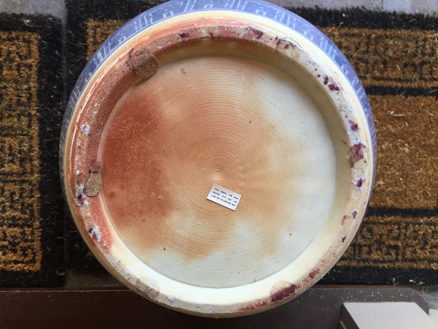 Large 18' Diameter Blue And White Pot With Wooden Stand [Photo 18]