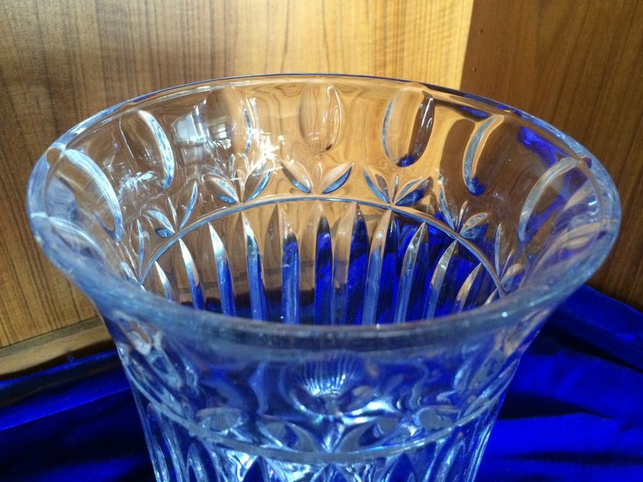 Crystal Vase [Photo 2]