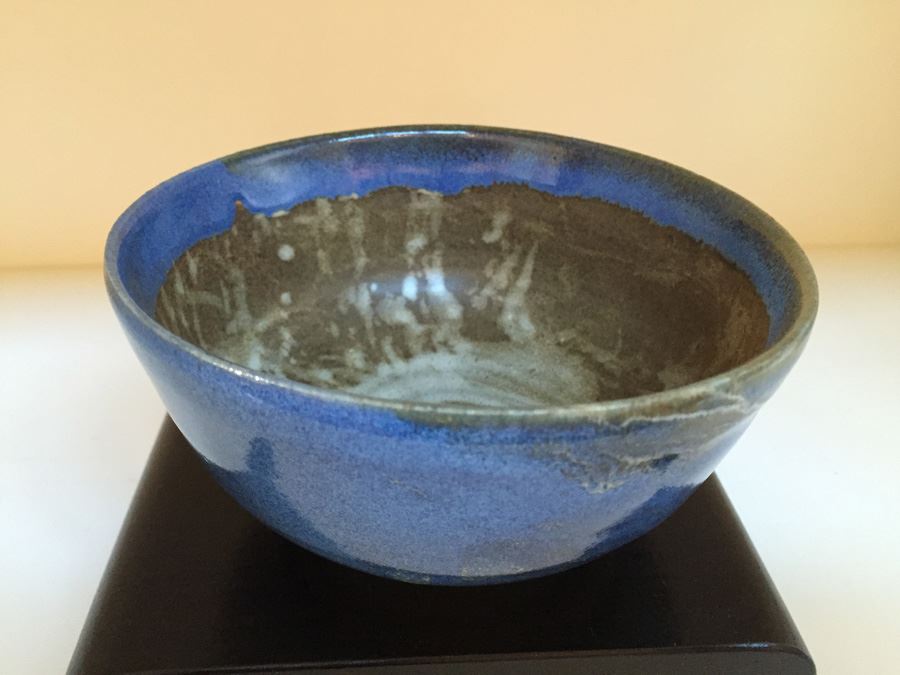 Six Inch Blue Glazed Pottery On Wooden Stand [Photo 2]