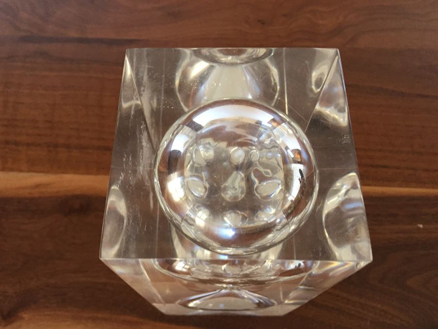 Large Lucite Hourglass [Photo 5]