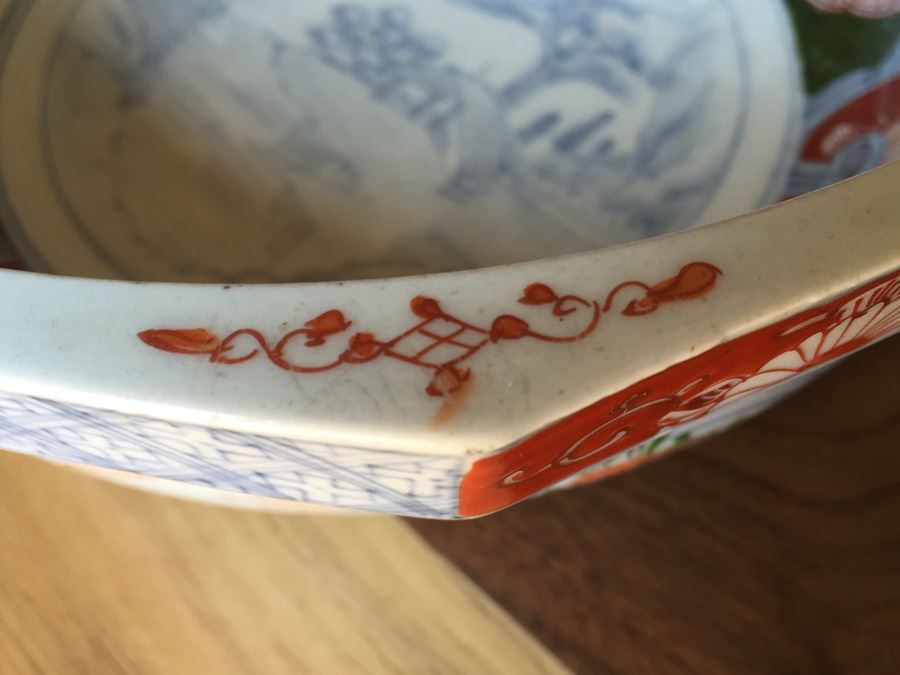 Stunning Vintage Asian Bowl With Landscape Scene [Photo 16]