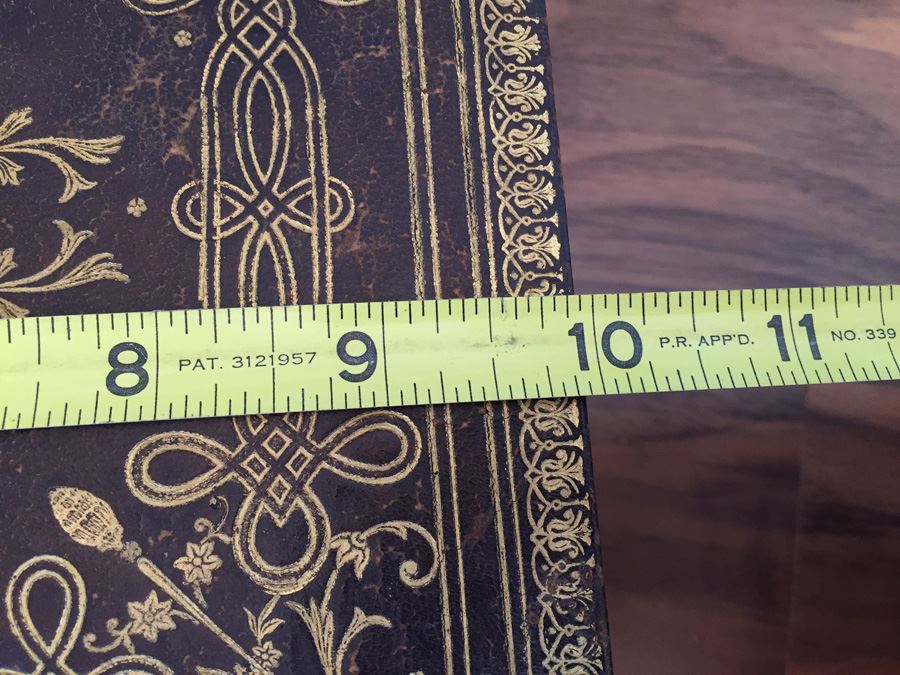 Vintage 10 Inch Leather Bound Box [Photo 10]