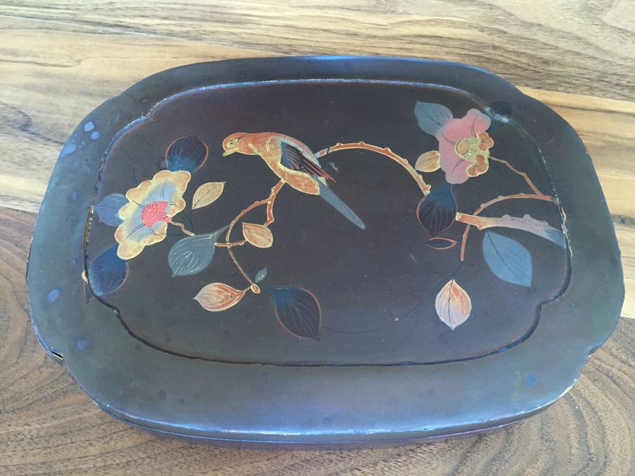 Vintage Lacquer Asian Box With Inlaid Bird And Flowers [Photo 1]