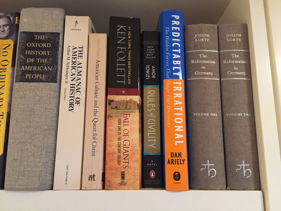 Huge Book Lot [Photo 6]