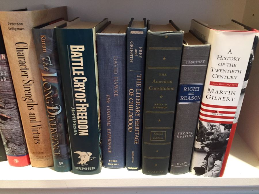 Huge Book Lot [Photo 23]