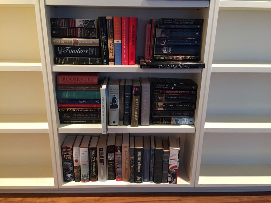 Huge Book Lot [Photo 2]