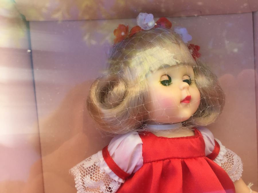 Ginny Vogue Dolls New In Box 1988 [Photo 9]