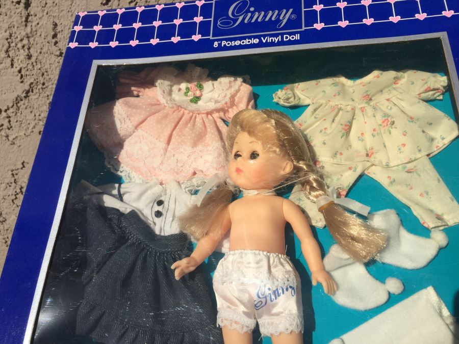 Ginny Vogue Dolls Lot [Photo 2]