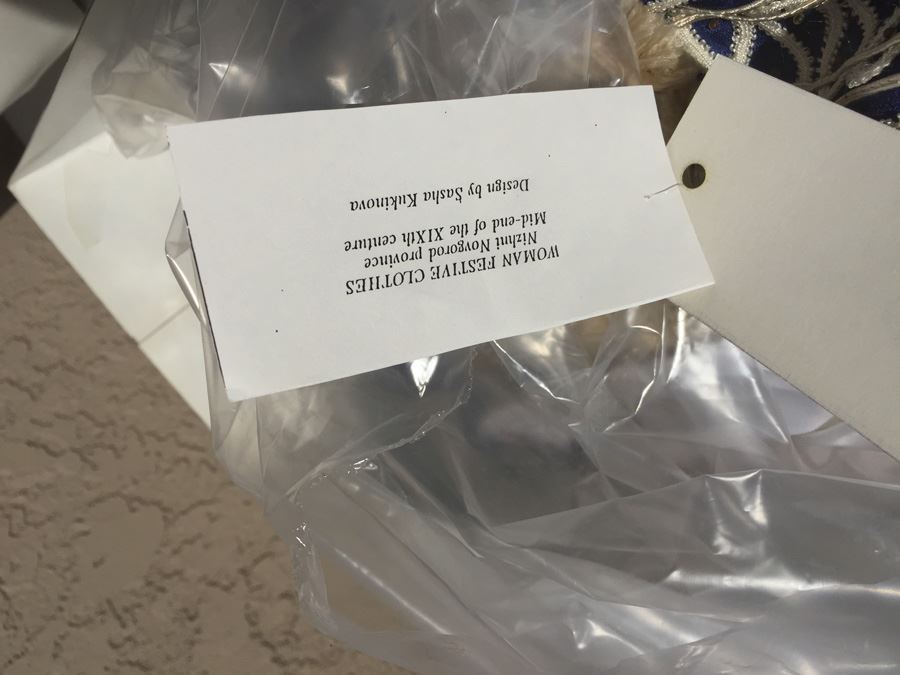 Museum Of Fine Arts Boston Alexandra Moscow Doll New In Box Design By Sasha Kukinova [Photo 11]