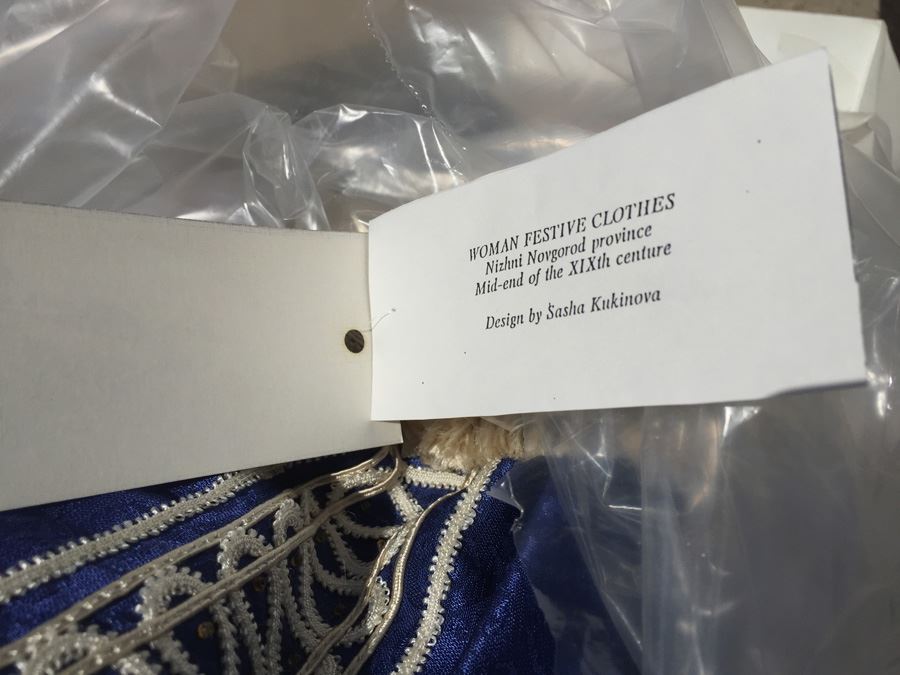 Museum Of Fine Arts Boston Alexandra Moscow Doll New In Box Design By Sasha Kukinova [Photo 10]