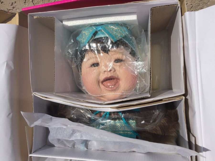 Marie Osmond Dolls Limited Edition Doll Happily Ever Laughter [Photo 3]