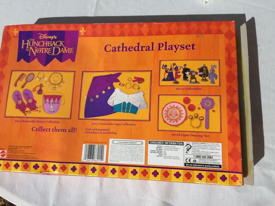 Disney's The Hunchback Of Notre Dame Cathedral Playset Mattel New In Box