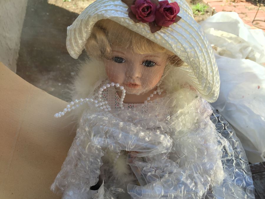 MEGA Lot Of Collectible Porcelain Dolls From The Heritage Signature ...