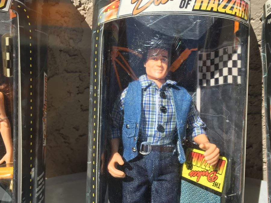 The Dukes Of Hazzard Limited Edition Collector's Series Dolls In Original Packaging [Photo 5]