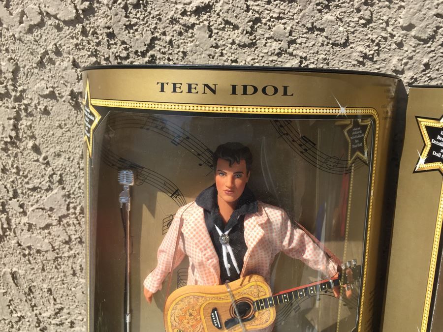 Elvis Dolls By Hasbro New In Box 1993 [Photo 3]