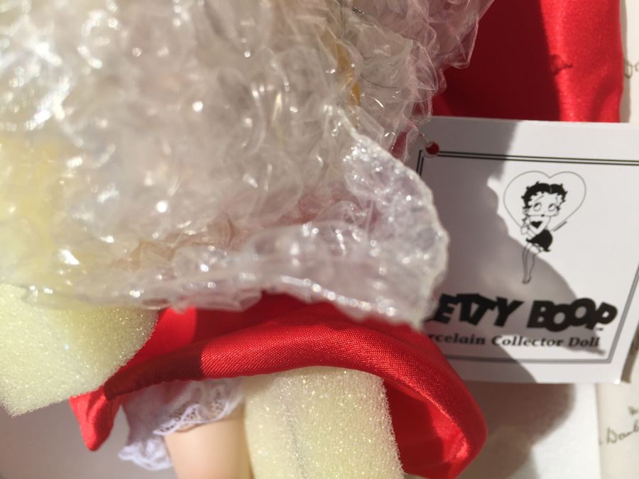 Danbury Mint Betty Boop Porcelain Collector Doll New In Box [Photo 8]