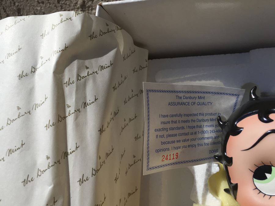 Danbury Mint Betty Boop Porcelain Collector Doll New In Box [Photo 6]
