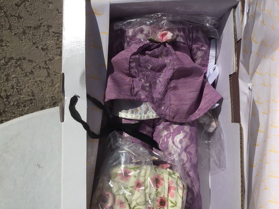 Artista Dolls By Charisma Doll New In Box [Photo 4]