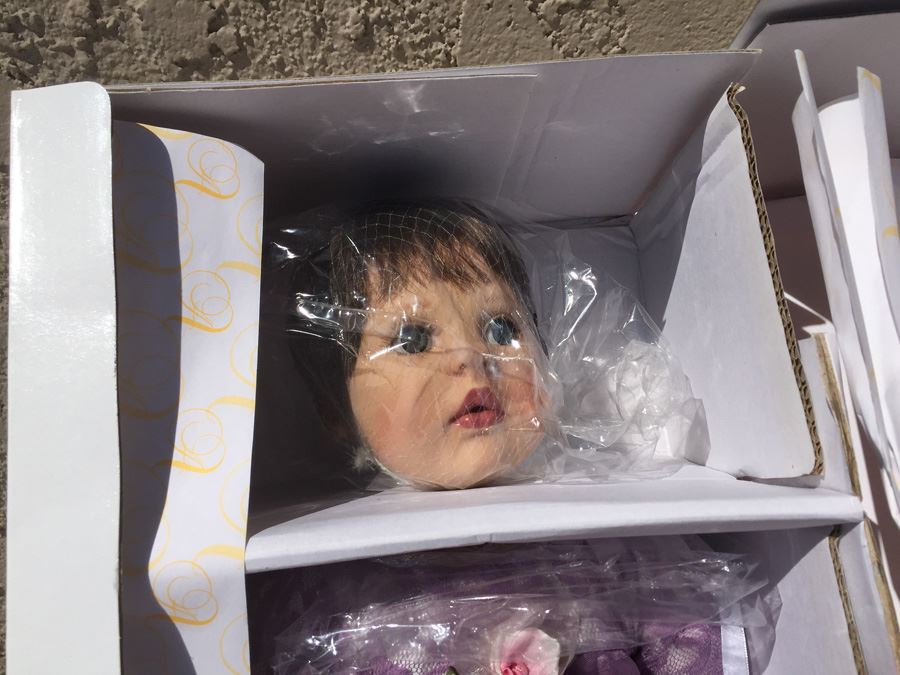 Artista Dolls By Charisma Doll New In Box [Photo 3]