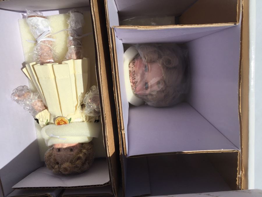 The Danbury Mint Shirley Temple And Her Doll New In Box 1999 [Photo 2]