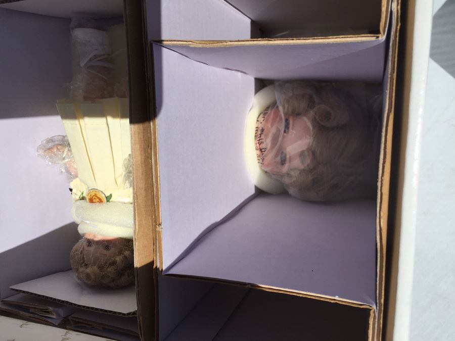 The Danbury Mint Shirley Temple And Her Doll New In Box 1999 [Photo 6]