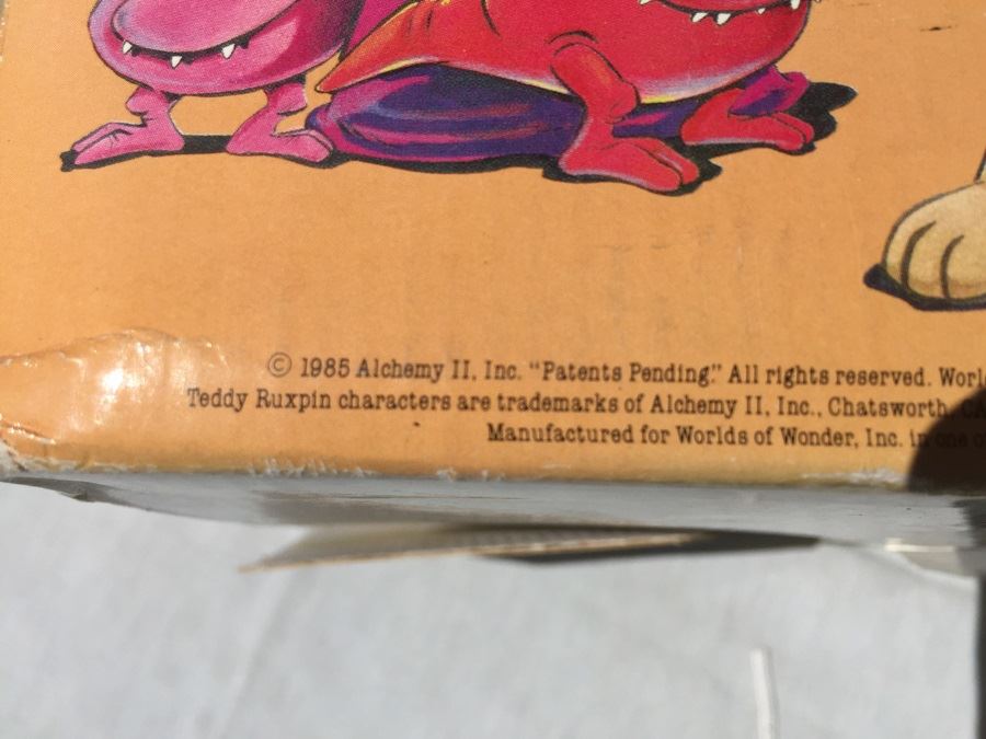 Teddy Ruxpin The World's First Animated Talking Toy New In Box 1985 Box Has Some Damage [Photo 7]