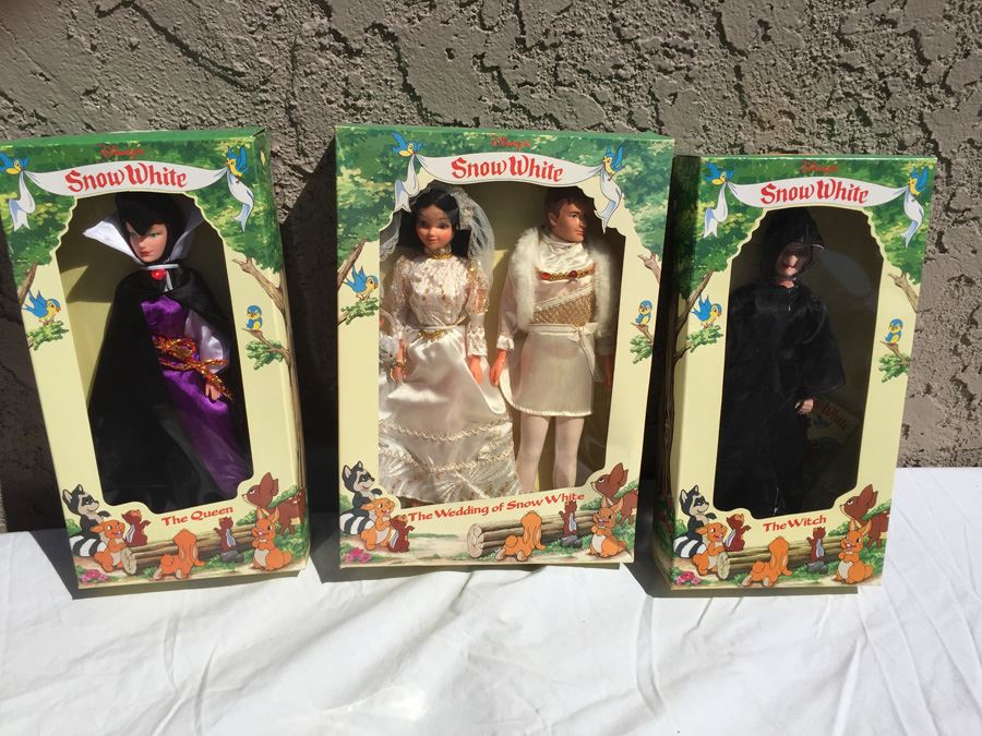 Disney's Snow White Dolls New In Box [Photo 1]