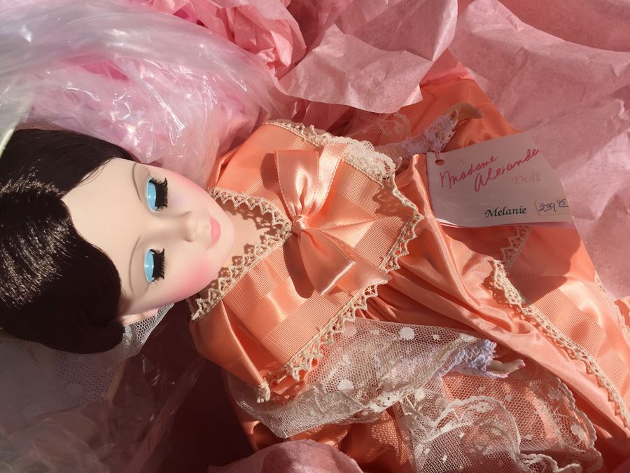 Large Madame Alexander Doll Melanie 2254 In Original Box [Photo 3]