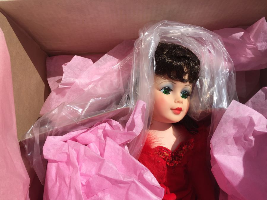 Large Madame Alexander Doll Scarlett 2253 In Original Box [Photo 2]