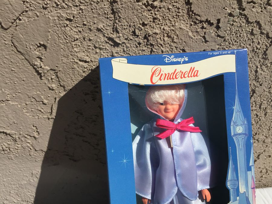 Disney's Cinderella Dolls New In Box [Photo 7]