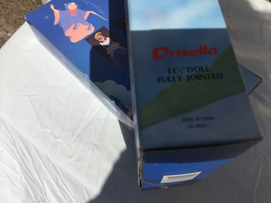 Disney's Cinderella Dolls New In Box [Photo 6]