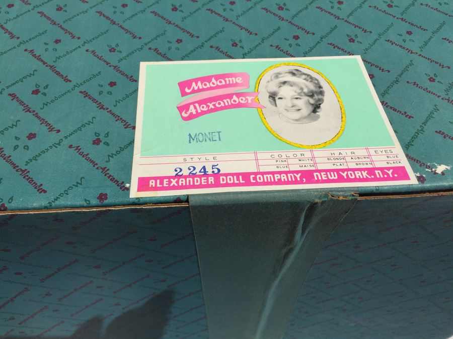 Large Madame Alexander Doll Monet 2245 In Original Box [Photo 6]